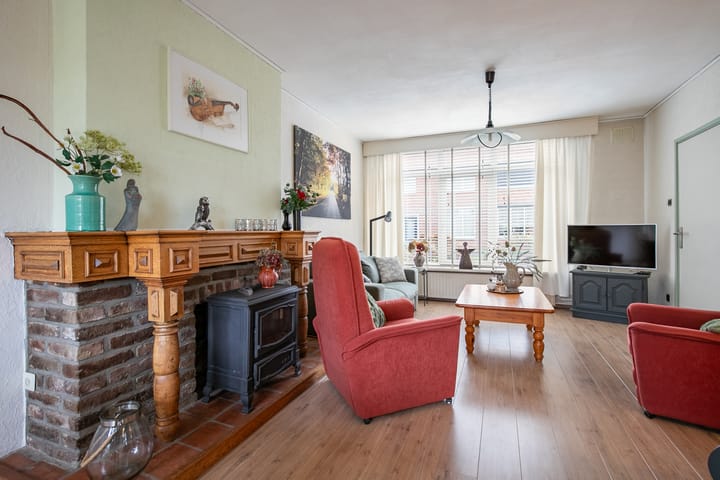 Photo 4 of Burg Schoolmeestersstraat 23