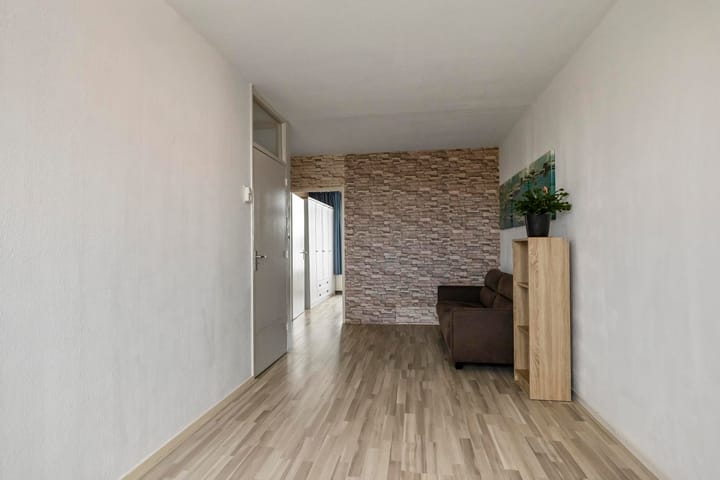 Photo 7 of Willem van Alcmadestraat 73