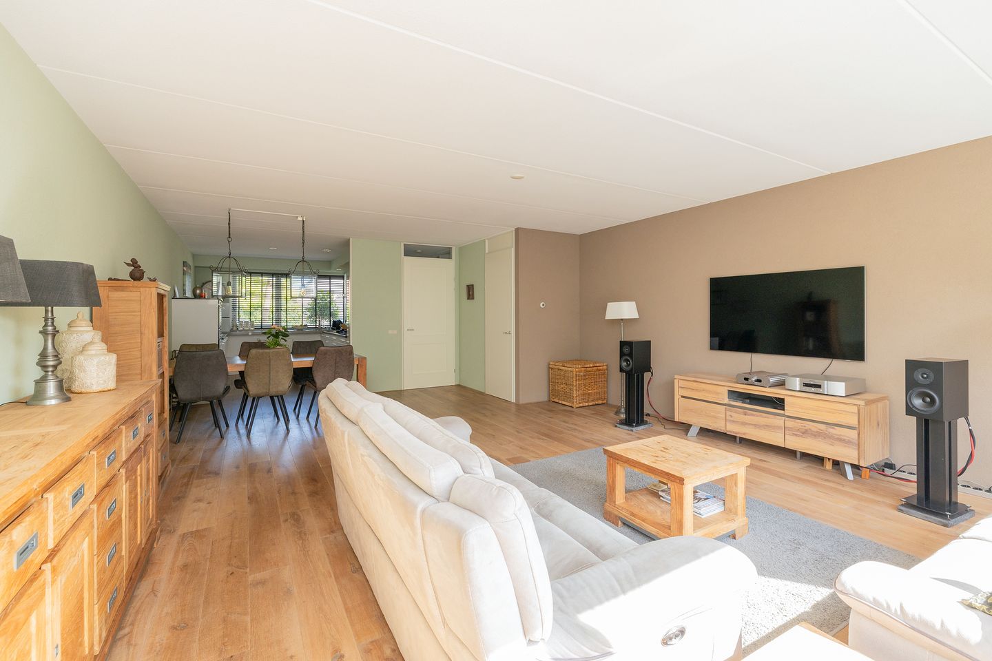 Foto 10 van Grijze Walvis 6