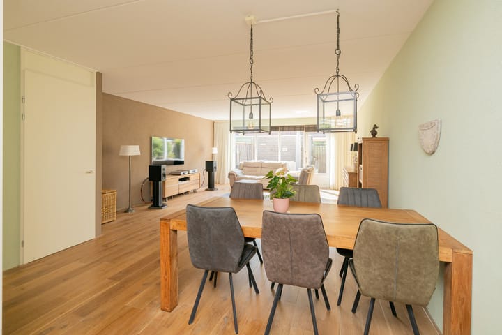 Foto 16 van Grijze Walvis 6