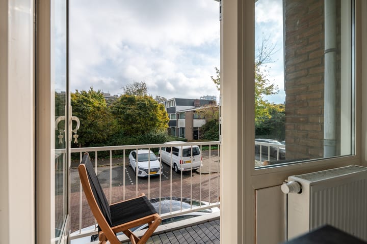 Photo 14 of Flakkeestraat 65