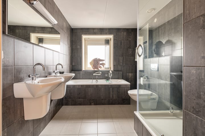 Photo 24 of Ter Haarstraat 21-D