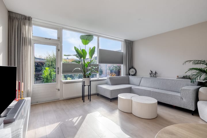 Foto 10 van Jan Tooroplaan 151