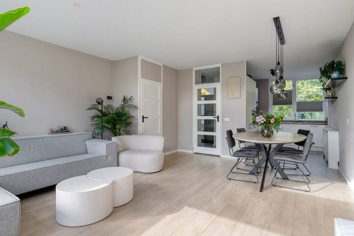 Foto 11 van Jan Tooroplaan 151