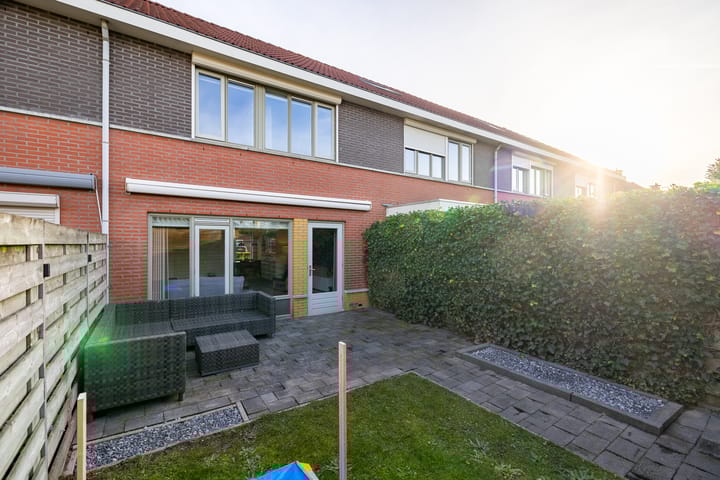 Photo 16 of De Gasperilaan 8