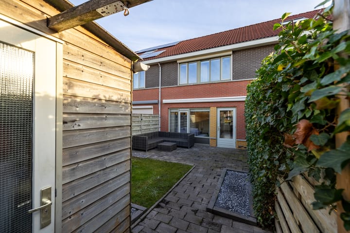 Photo 17 of De Gasperilaan 8