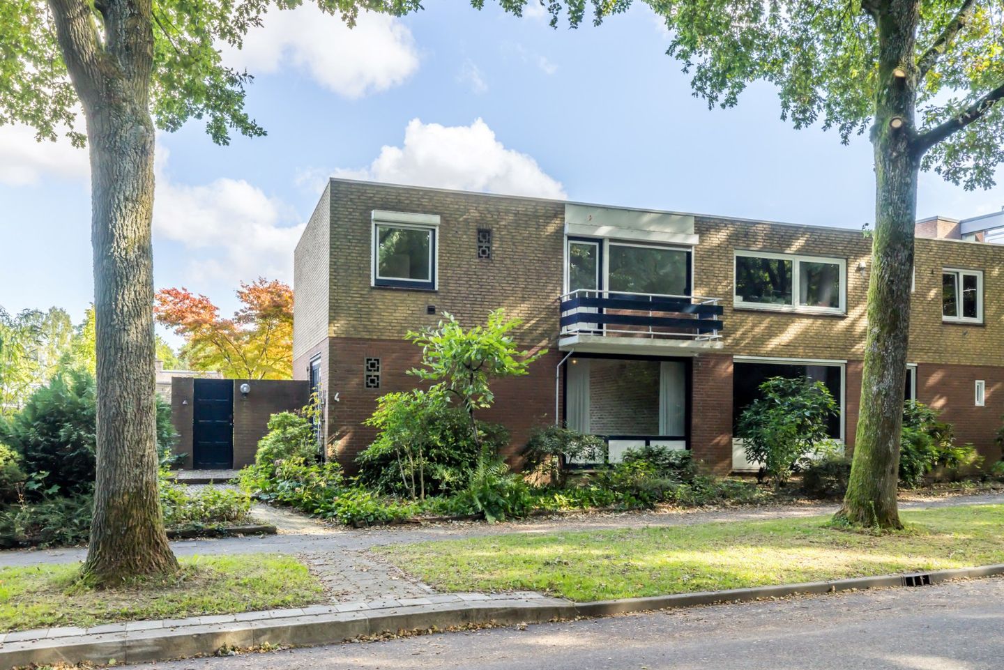 Foto 1 van Van Akenstraat 4