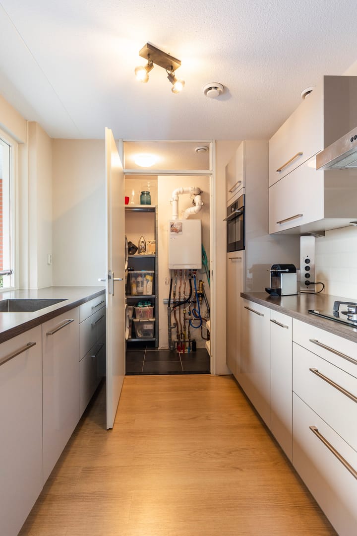 Photo 15 of Stationsstraat 114-F