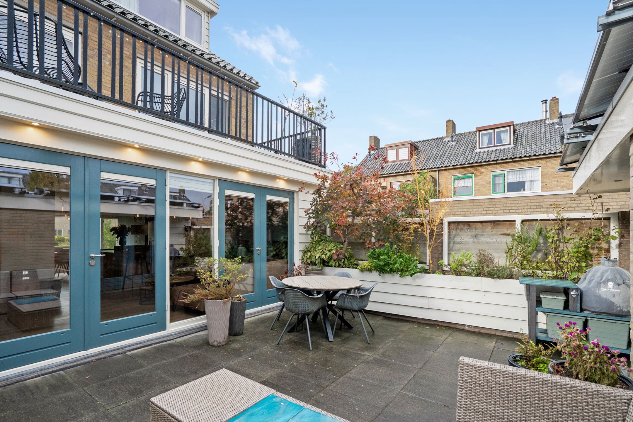 Photo 21 of Sytwinde 100