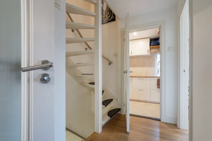 Photo 25 of Sytwinde 100