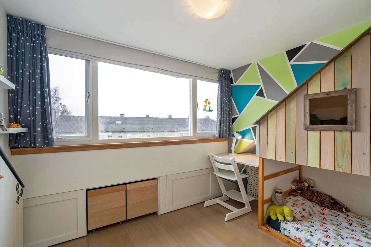 Photo 44 of Sytwinde 100