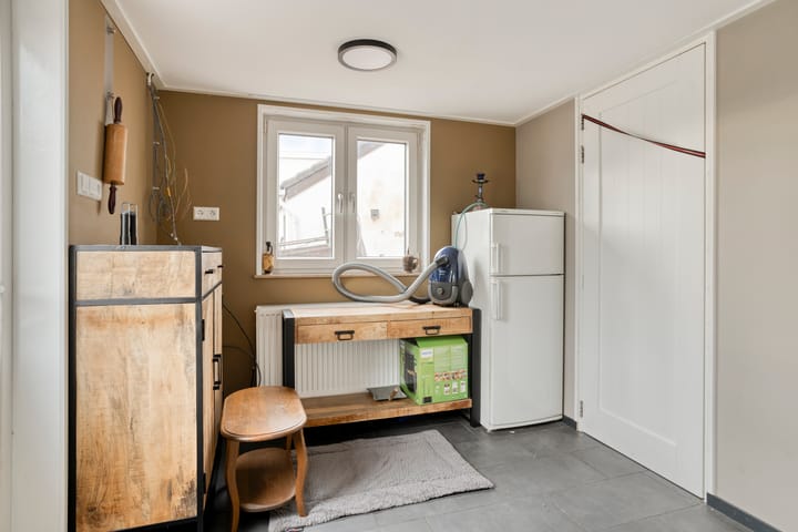 Foto 29 van Molenstraat 83