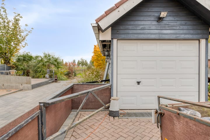 Foto 49 van Molenstraat 83