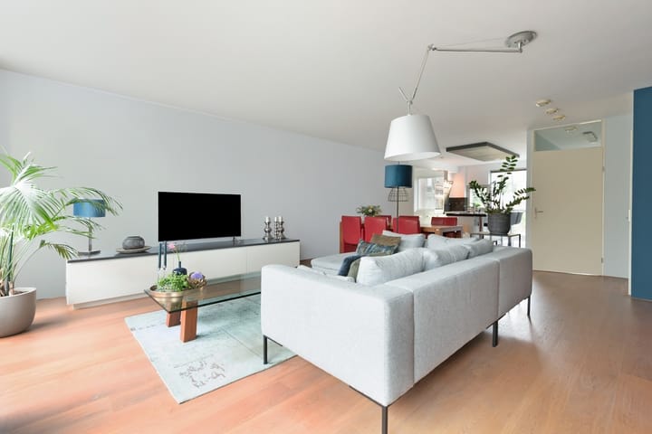 Photo 2 of Snijdersberg 54