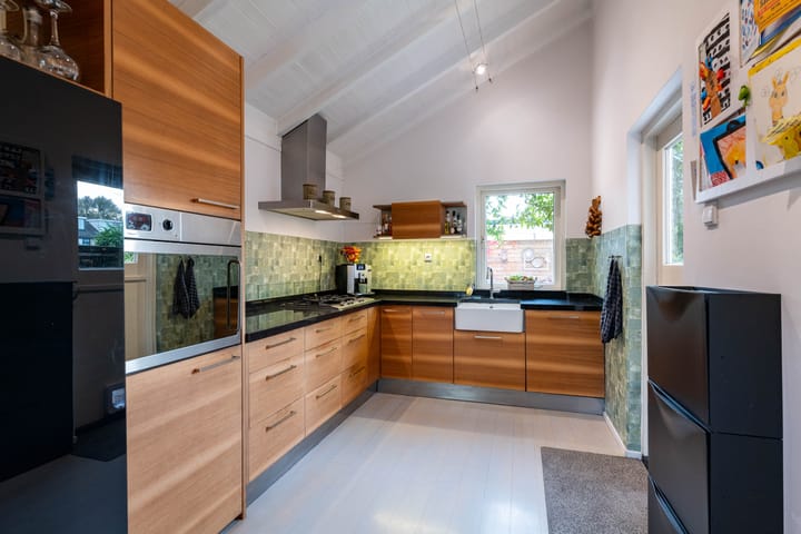 Photo 4 of Beeloostraat 12