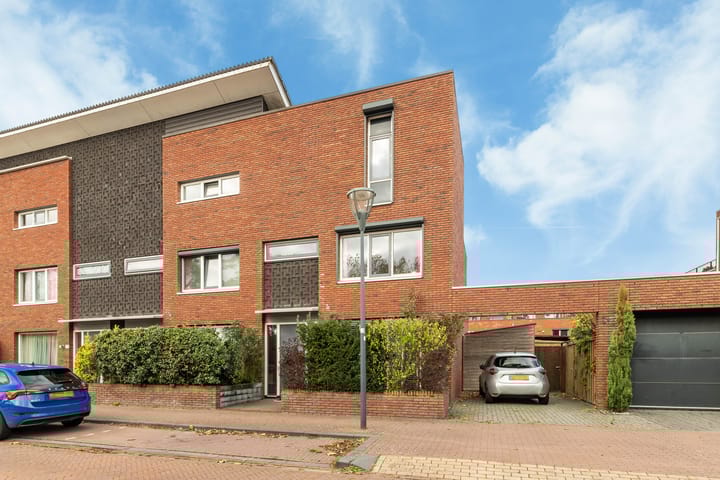 Photo 44 of Roolandweg 123