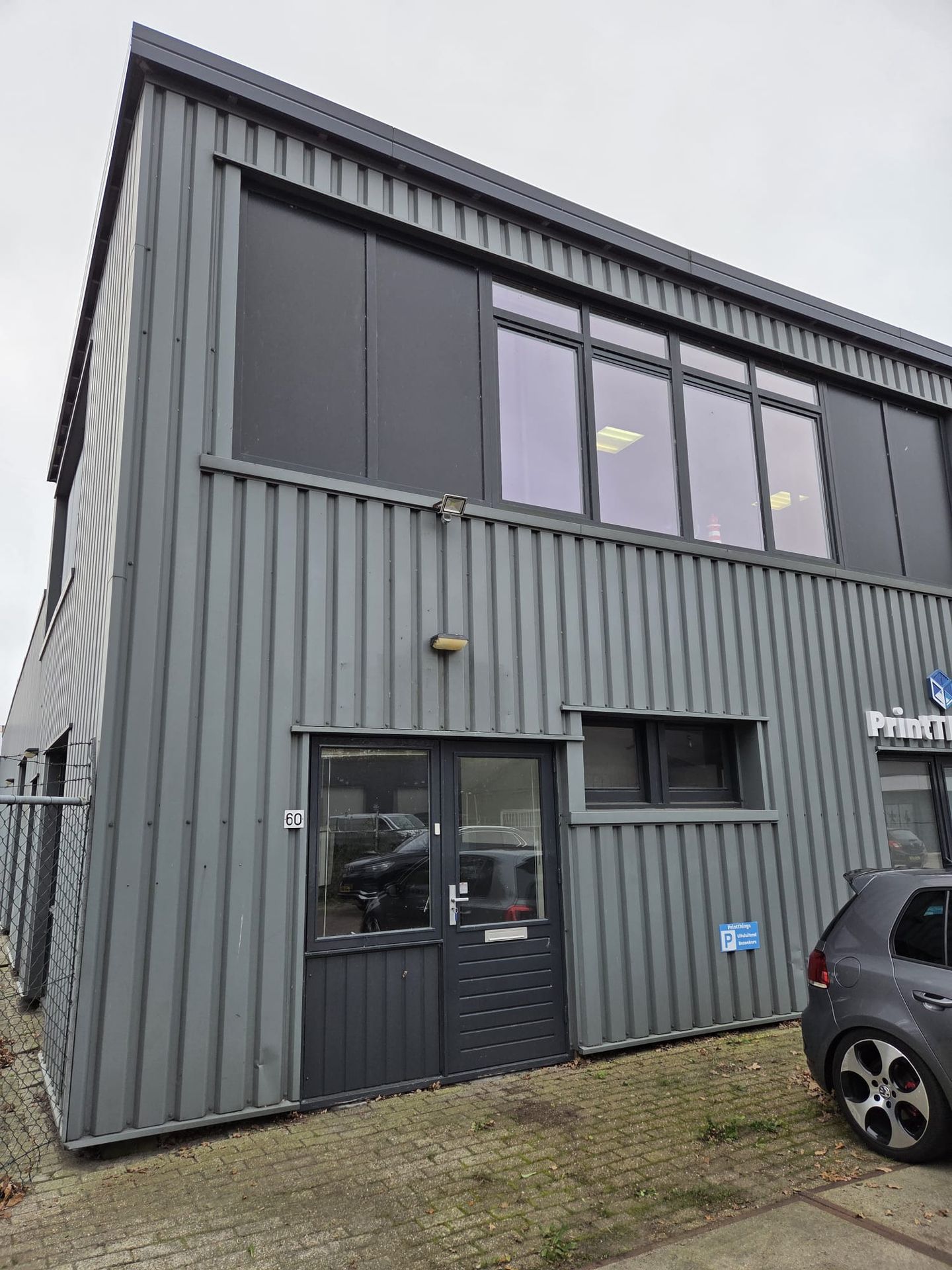 Bekijk foto 2 van Nieuw-Amsterdamseweg 60