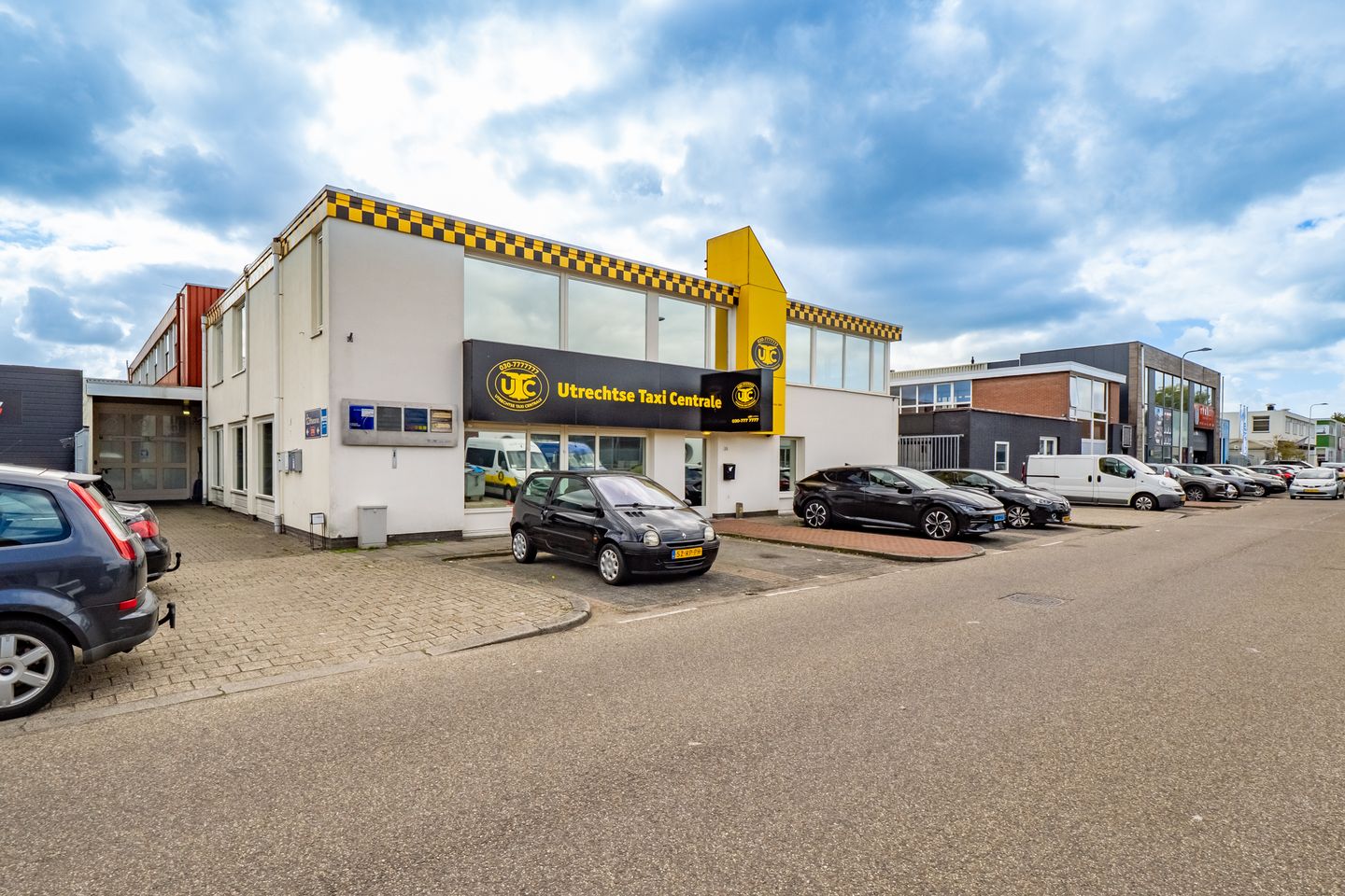 View photo 2 of Californiëdreef 31-39