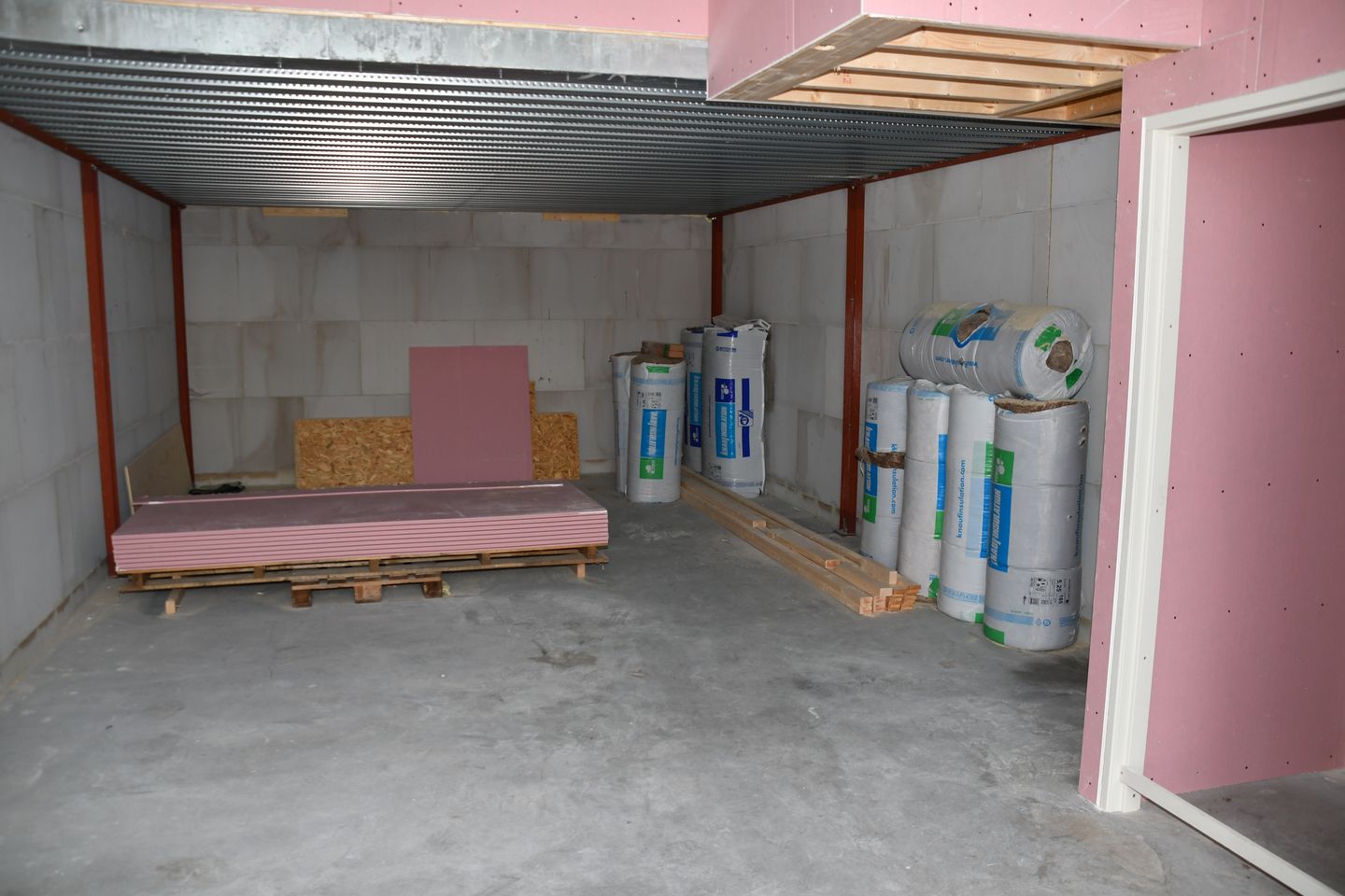 View photo 5 of Deutzstraat 54