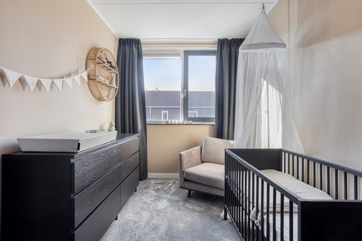 Photo 18 of Pieter de Hoochstraat 9