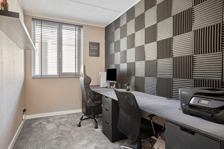 Photo 19 of Pieter de Hoochstraat 9