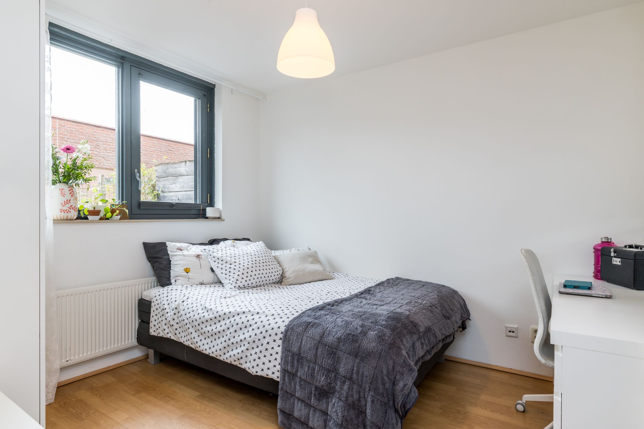 Photo 27 of Burg. van Rooystraat 41