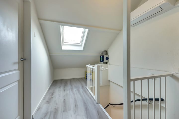 Foto 25 van Jan Mankesstraat 9