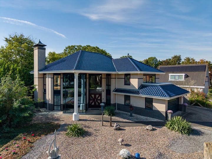 A S Talmalaan 21-A main image