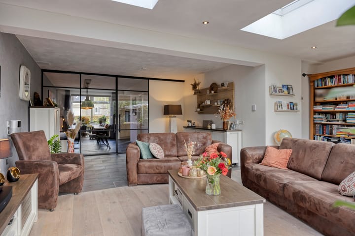 Foto 15 van Provincialeweg Noord 13-B