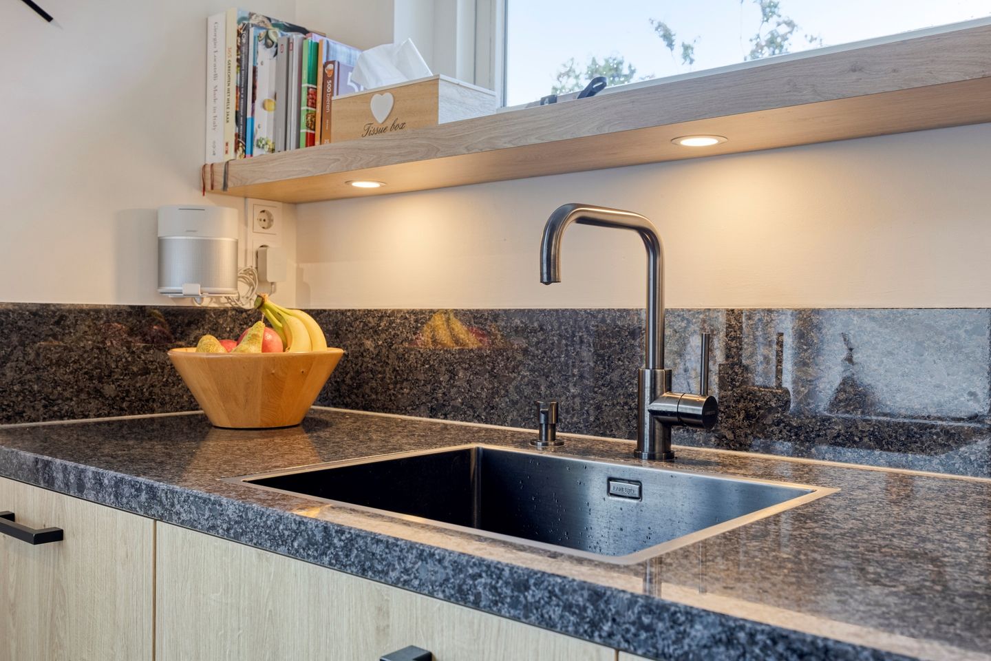 Foto 25 van Provincialeweg Noord 13-B