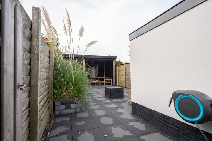 Foto 29 van De Ruyterstraat 58