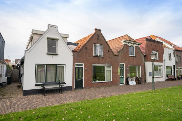 Foto 37 van De Ruyterstraat 58