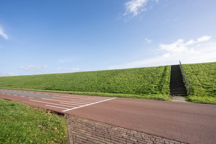 Foto 40 van De Ruyterstraat 58