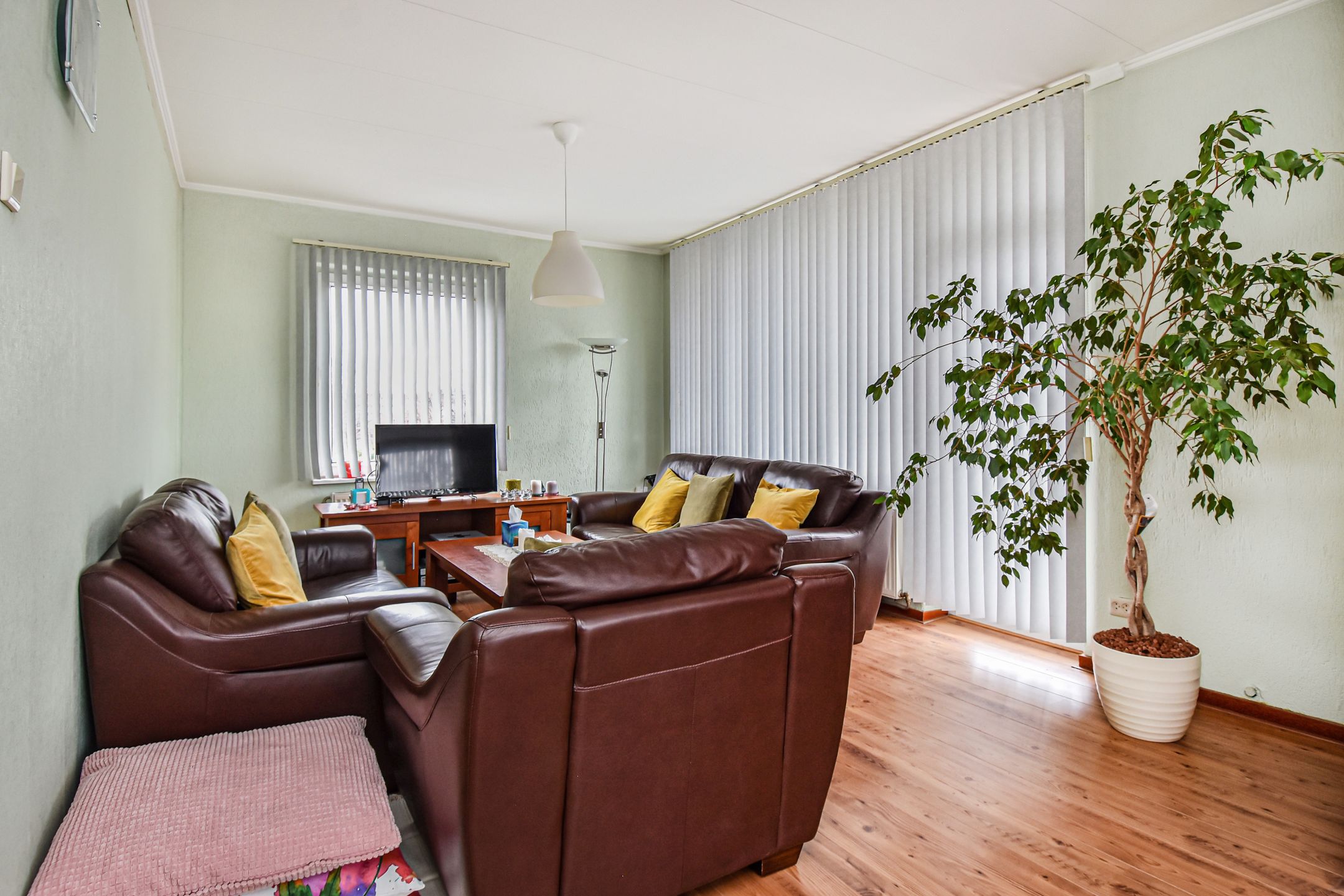 Foto 6 van Leyweg 1036