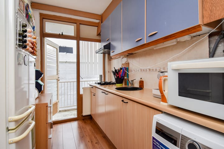 Foto 8 van Leyweg 1036