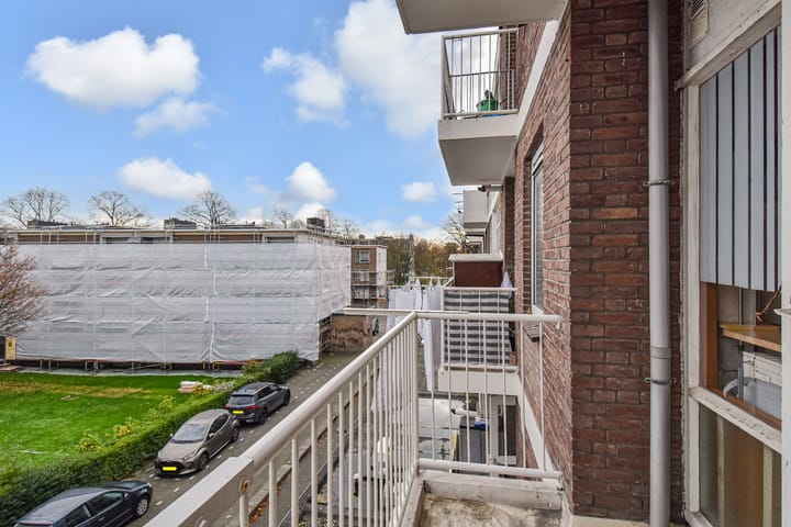 Foto 20 van Leyweg 1036