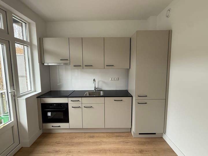 Foto 7 van Roompotstraat 18-2