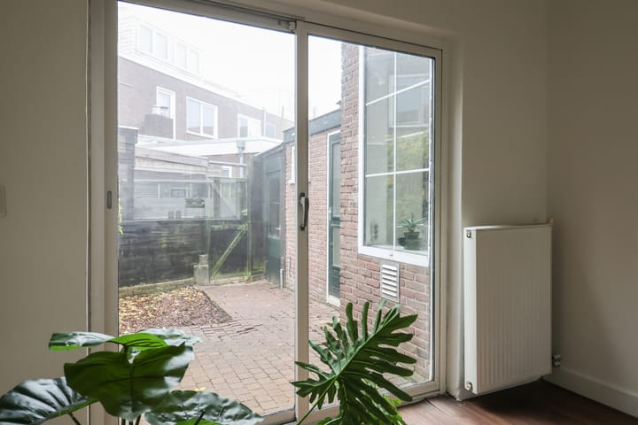 Foto 14 van van Beverwijckstraat 26