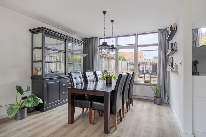 Foto 12 van Ruiterspoor 37