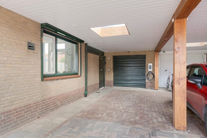 Foto 41 van Ruiterspoor 37