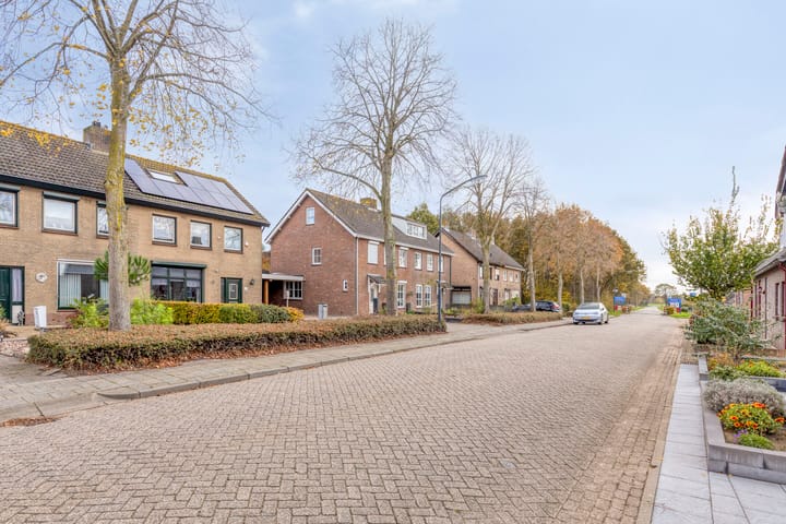 Foto 44 van Ruiterspoor 37