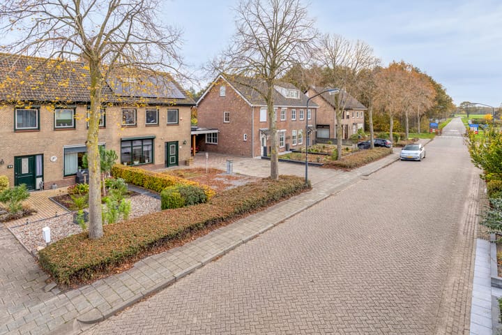 Foto 46 van Ruiterspoor 37