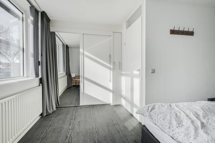 Photo 37 of Waterviolier 152