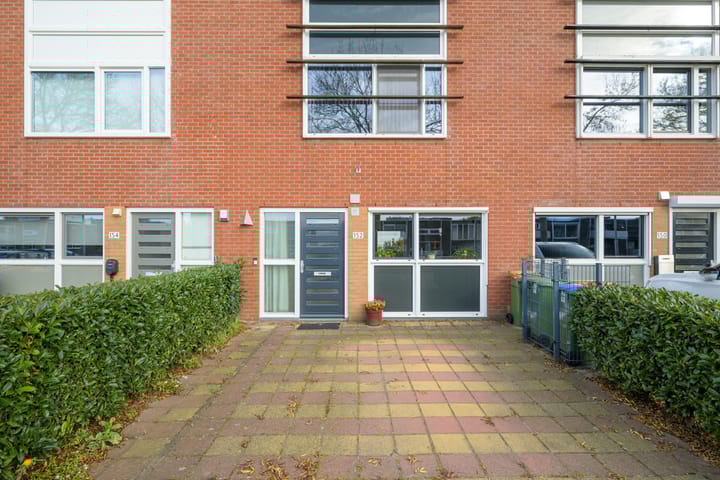 Photo 52 of Waterviolier 152