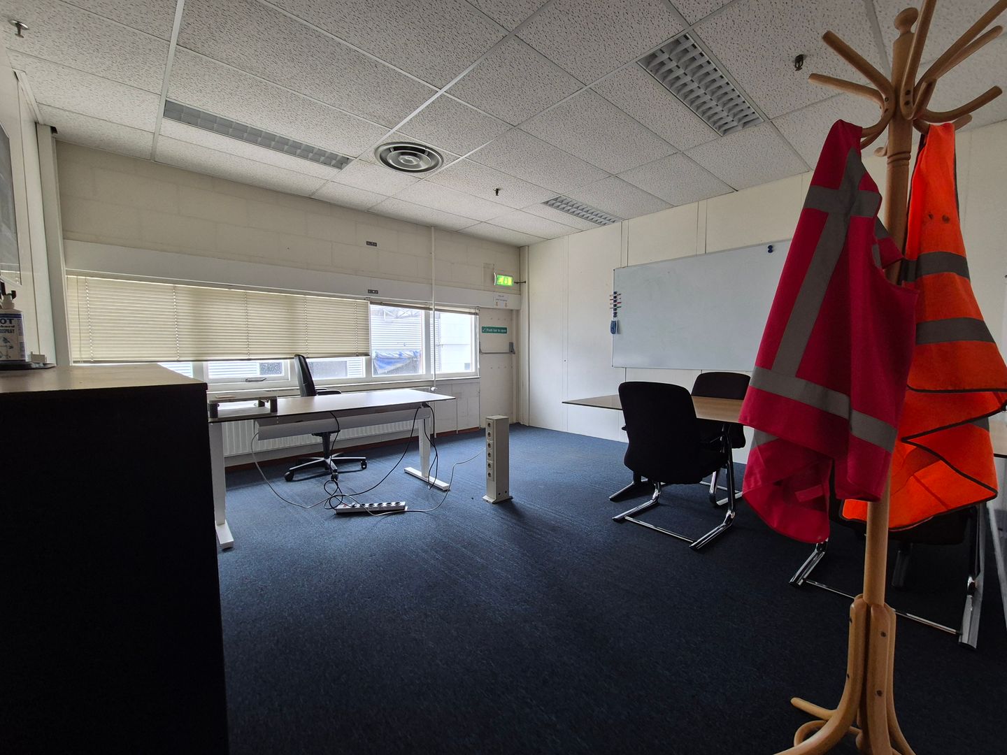 View photo 5 of Ambachtsweg 1