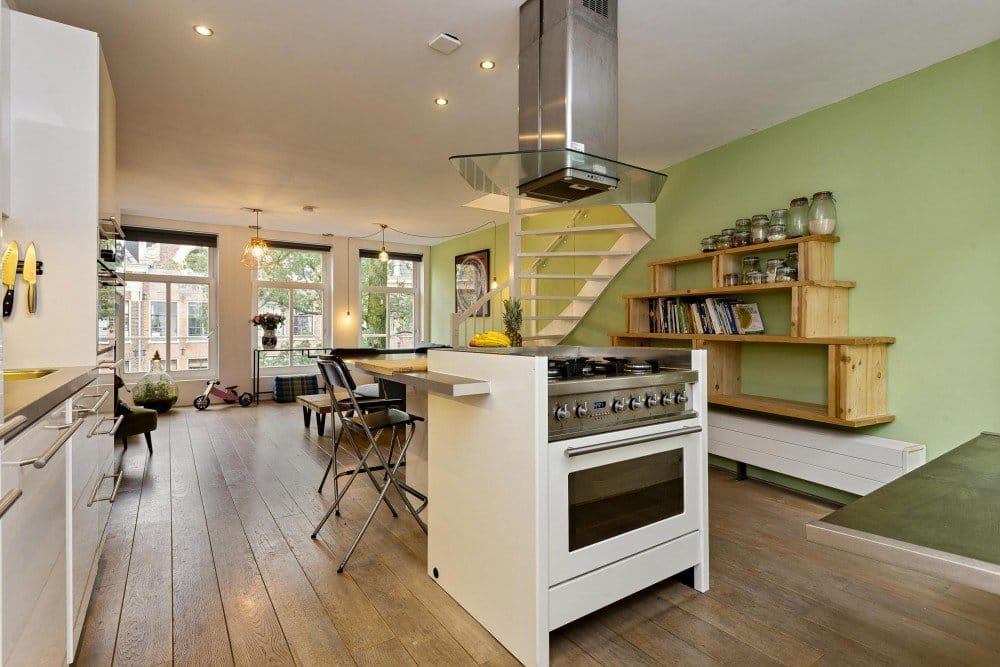 Foto 10 van Czaar Peterstraat 190-E