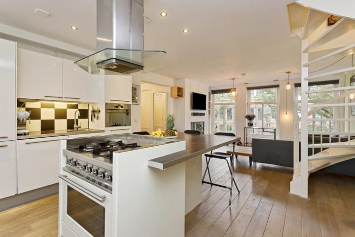 Foto 8 van Czaar Peterstraat 190-E