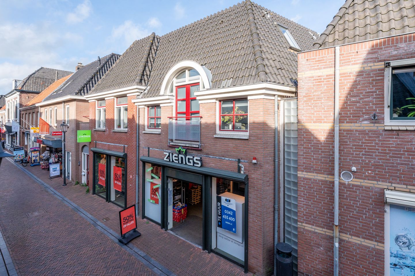 Bekijk foto 2 van Singel 40