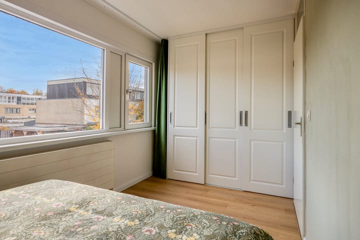 Foto 14 van Glenn Millerstraat 7