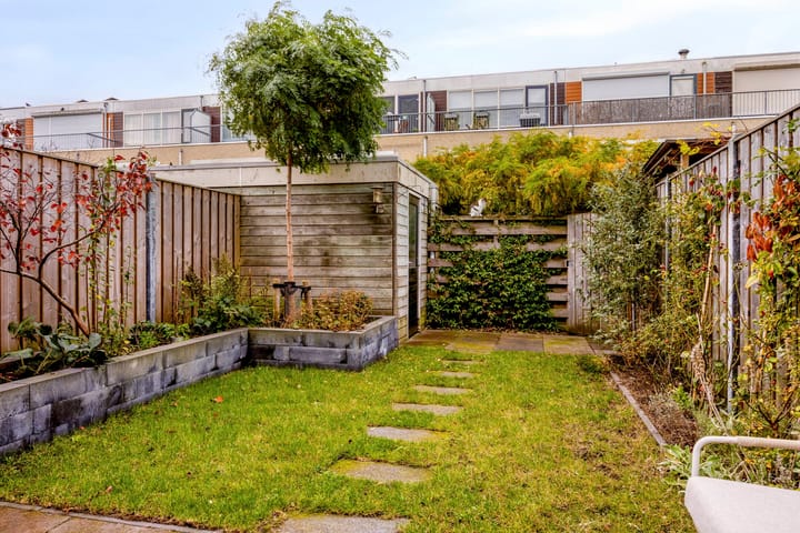 Foto 26 van Glenn Millerstraat 7